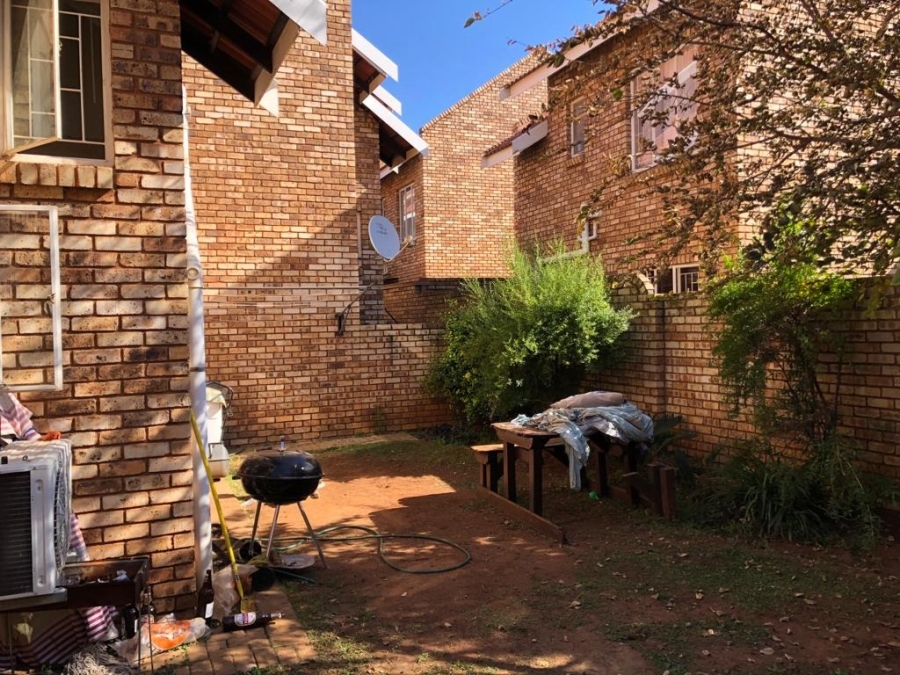 2 Bedroom Property for Sale in Baillie Park North West